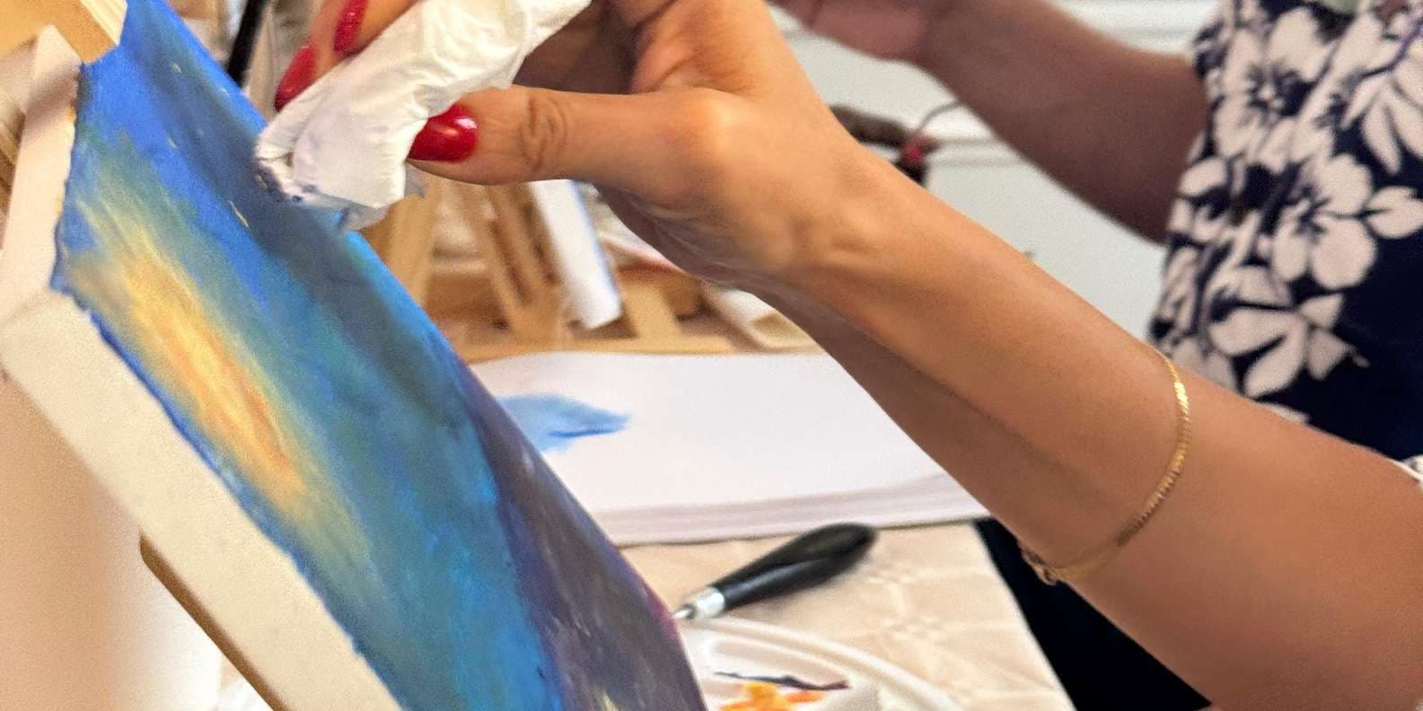 Atelier peinture & dégustation chez un artiste parisien